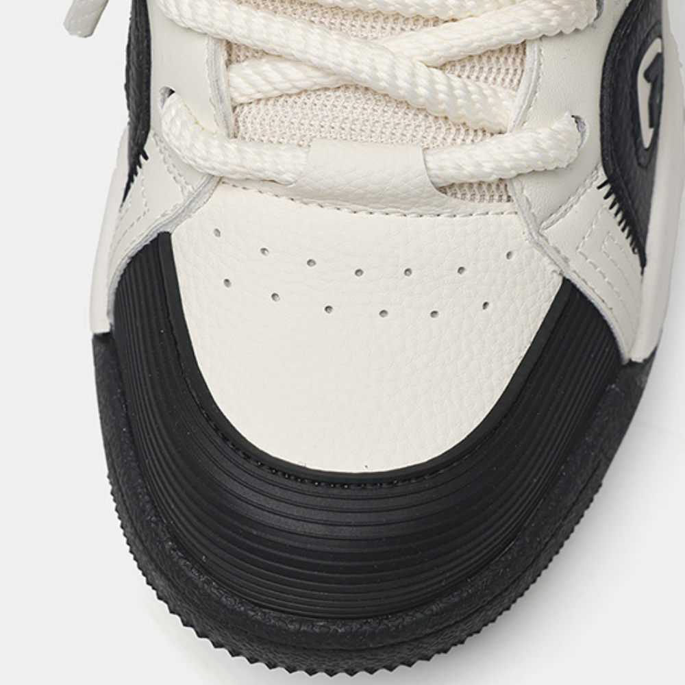 Retro Chinese Fashion Stitching Sneaker