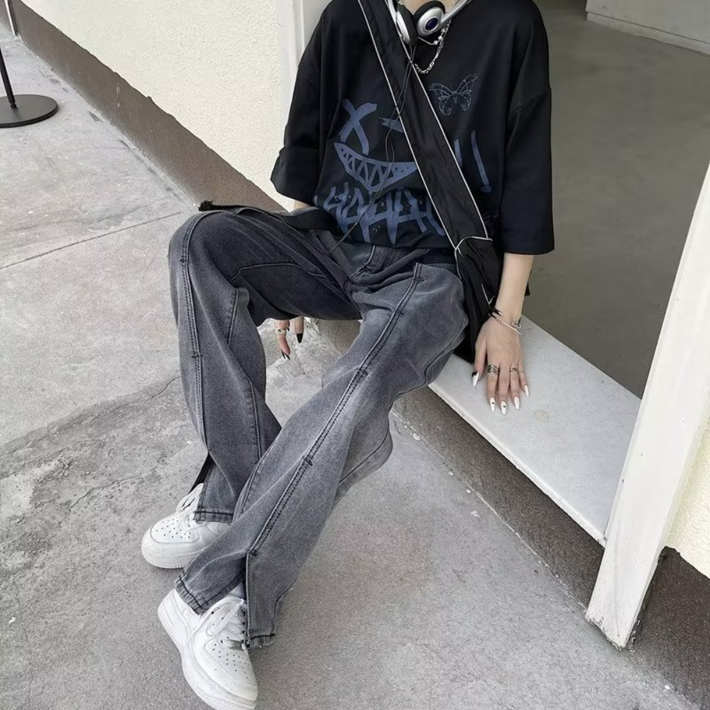 Vintage Gradient Slit Washed Jeans