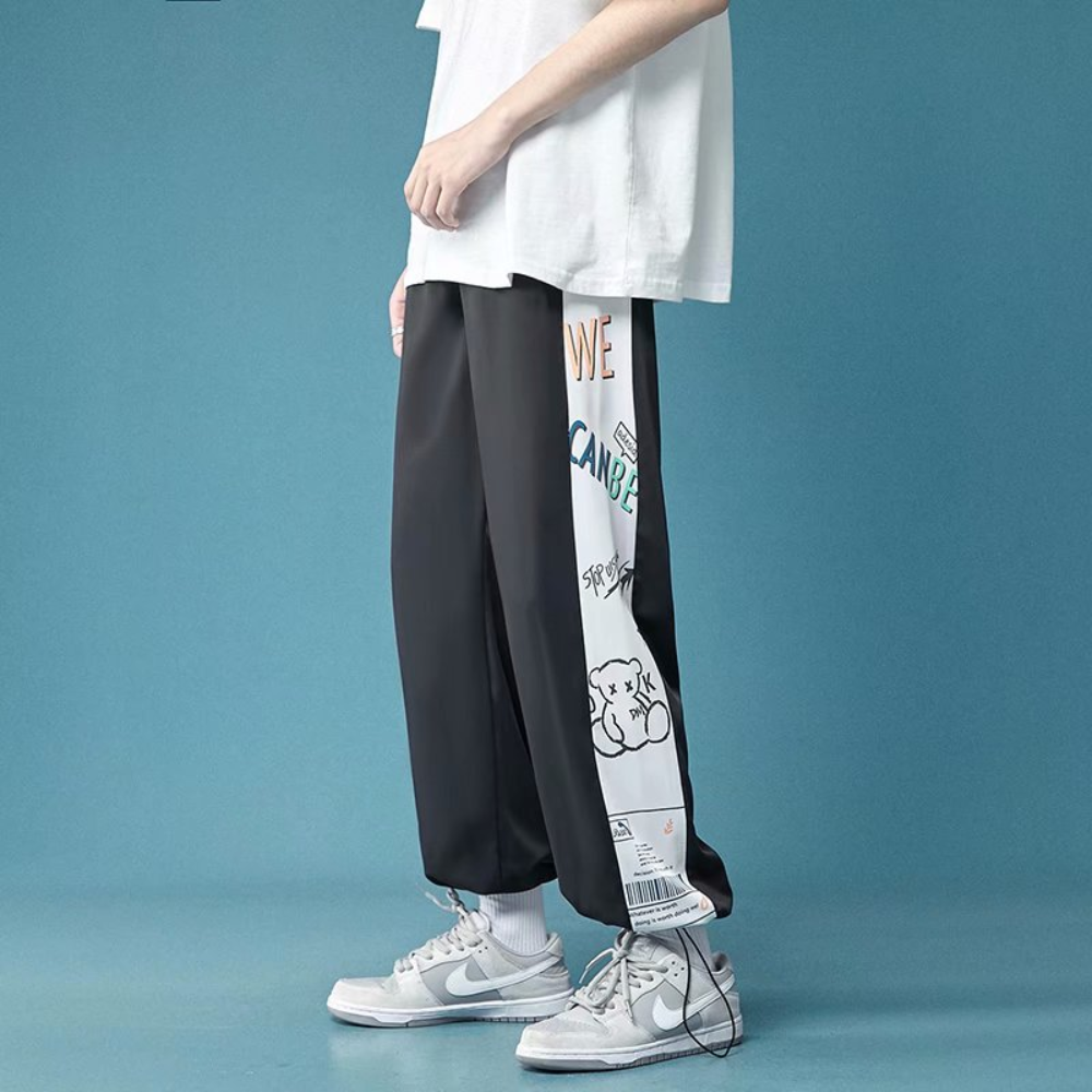 Cartoon Bear Letter Graphic Sweatpants