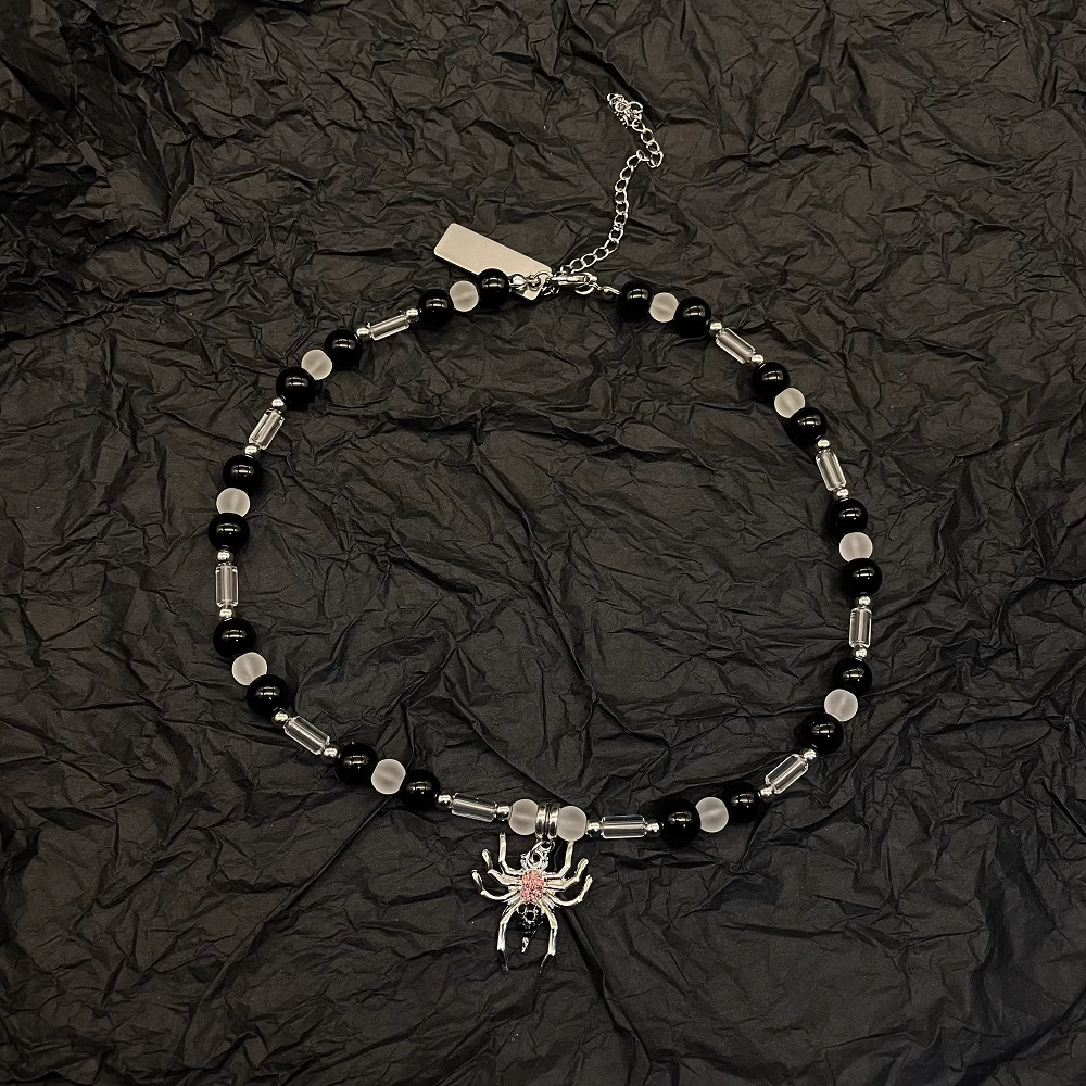 Dark Pearl Spider Pendant Necklace
