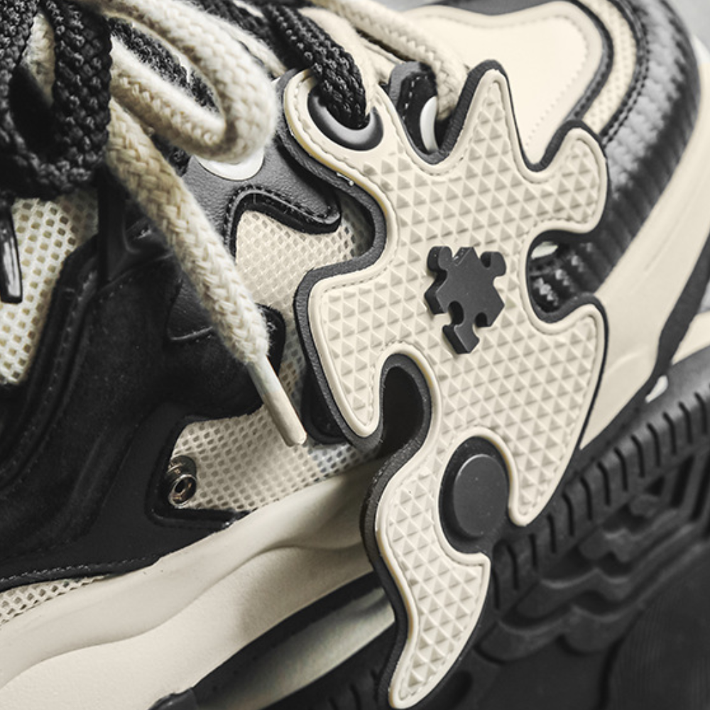 High Street Puzzle Design Sneaker