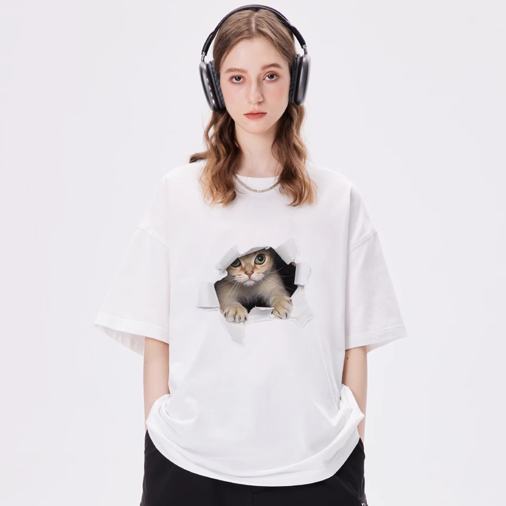 Cute Broken Wall Kitten Print T-Shirt