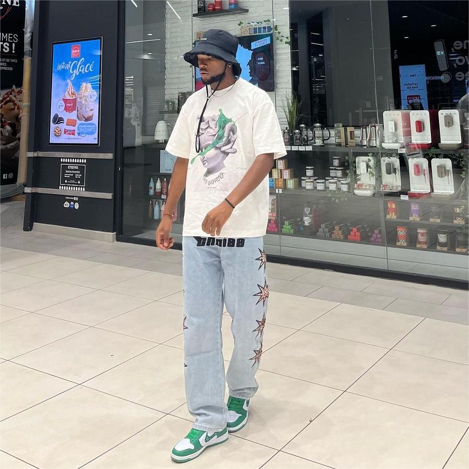 【LawFoo】High Street Portrait Graphic T-Shirt