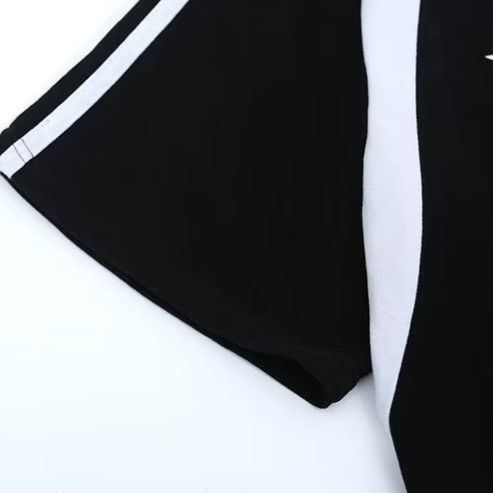 American Stitching Contrast Letter T-shirt