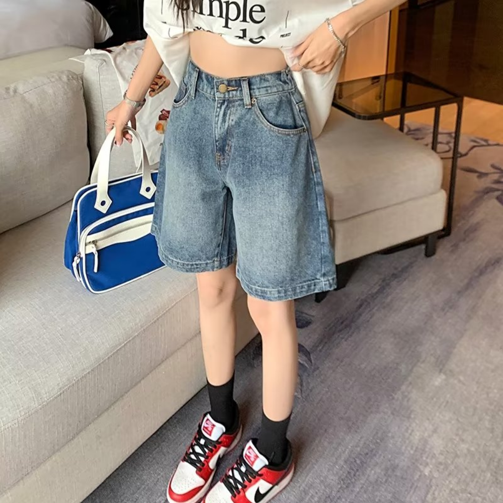 Women's Elastic Waist Solid Color Jorts