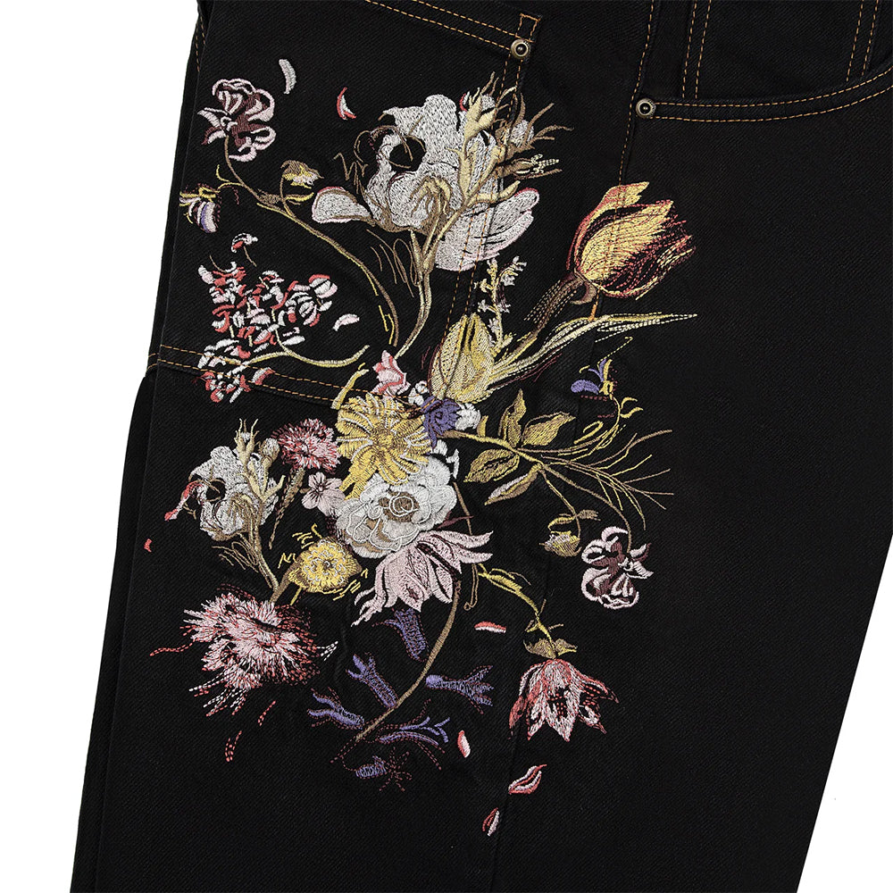 Evokyn Embroidered Denim Jeans with Floral Bloom
