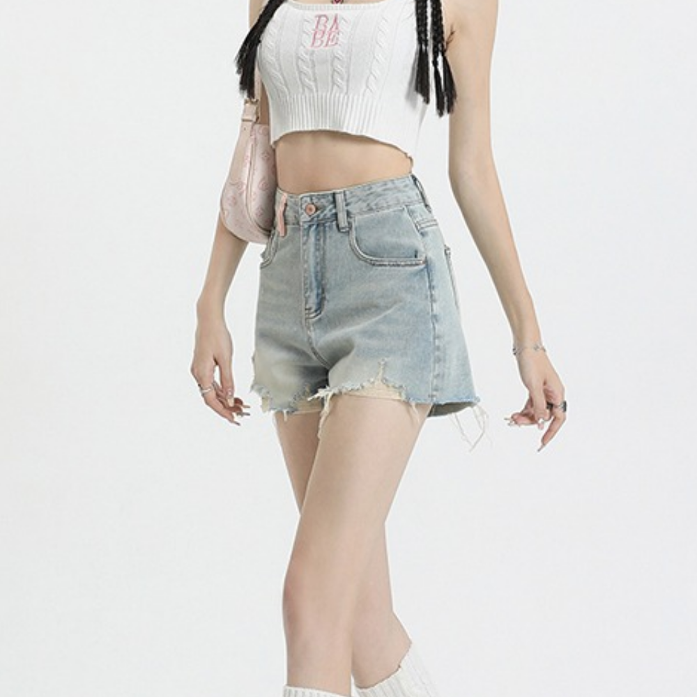 Women's Contrast Embroidered Tassel Shorts