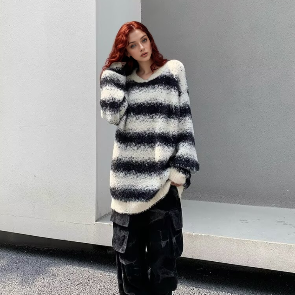 OOC' Retro Two-Color Stitching Ink-Splatter Striped Knitted Sweater