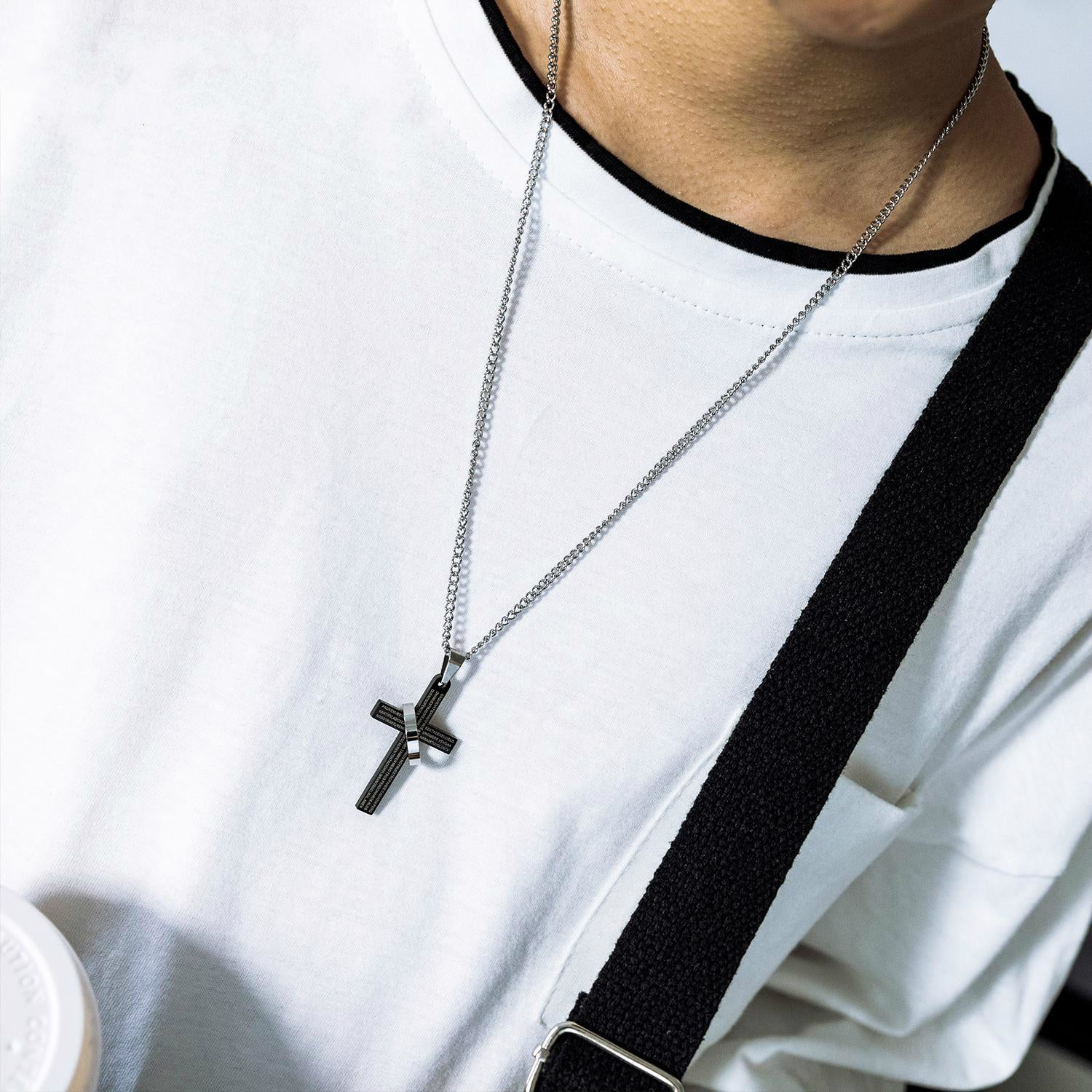 Aoklok Crucifix And Ring Necklace