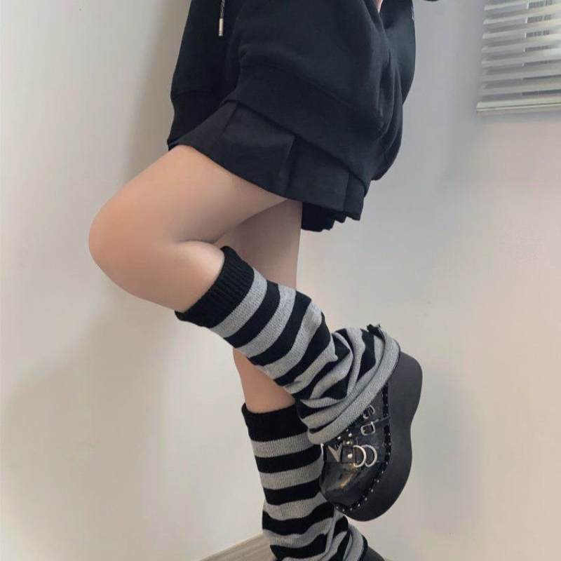 Women Knit Stockings