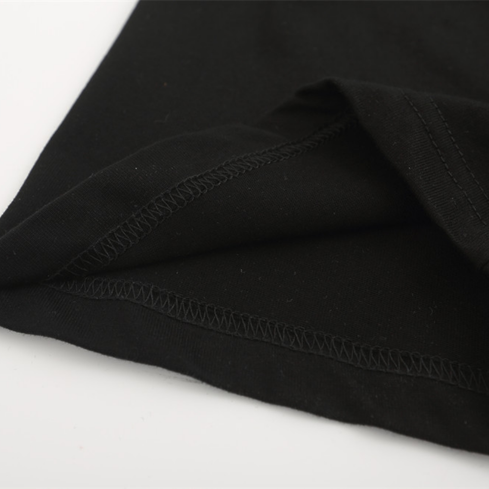 Retro Dark Love Skull Head Graphic T-Shirt