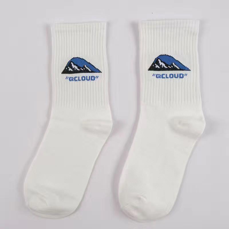 Snow Mountain Socks