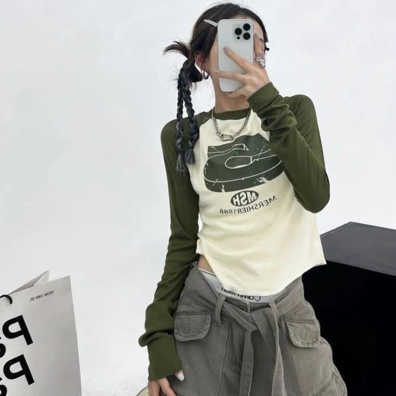Women‘s Vintage Cropped Long Sleeve