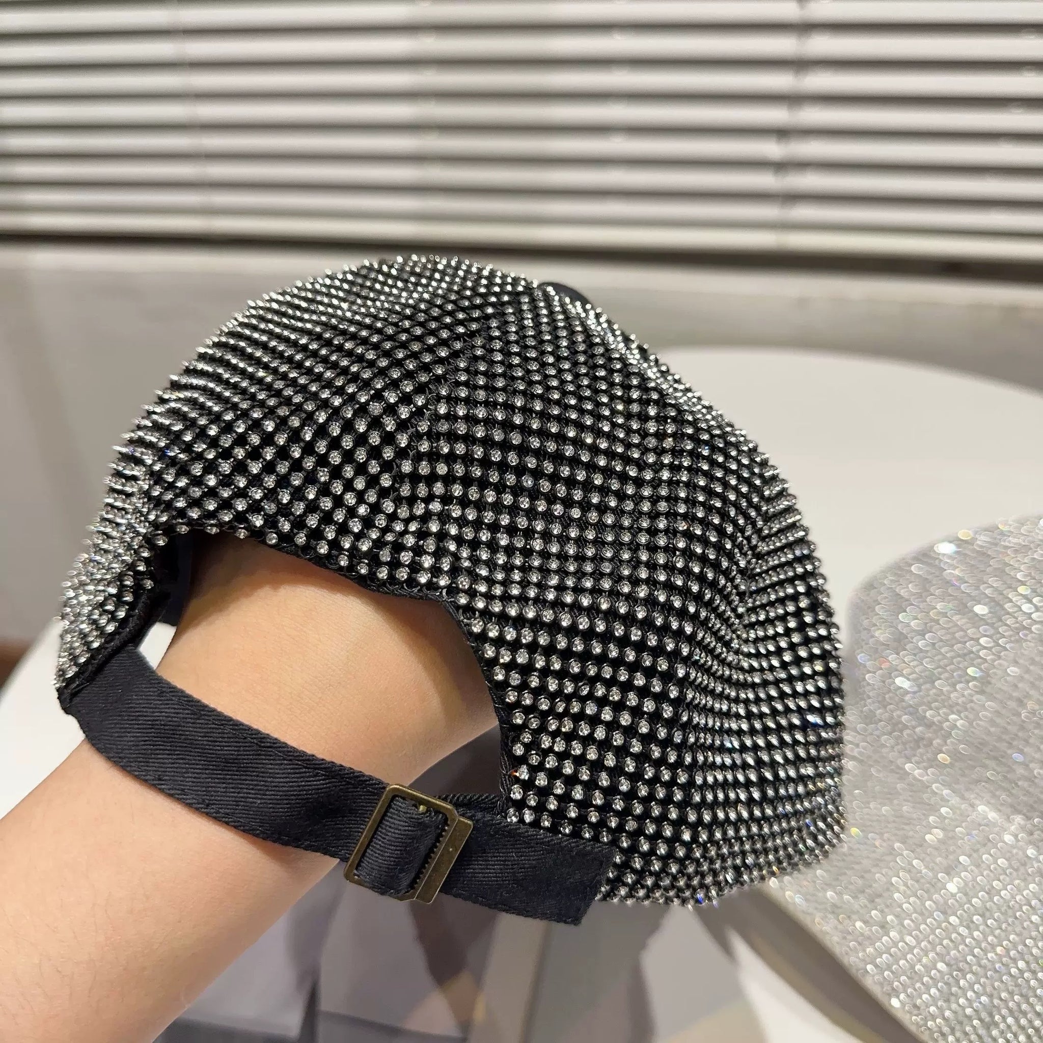 LoopStone Blinded by the Shine Hat