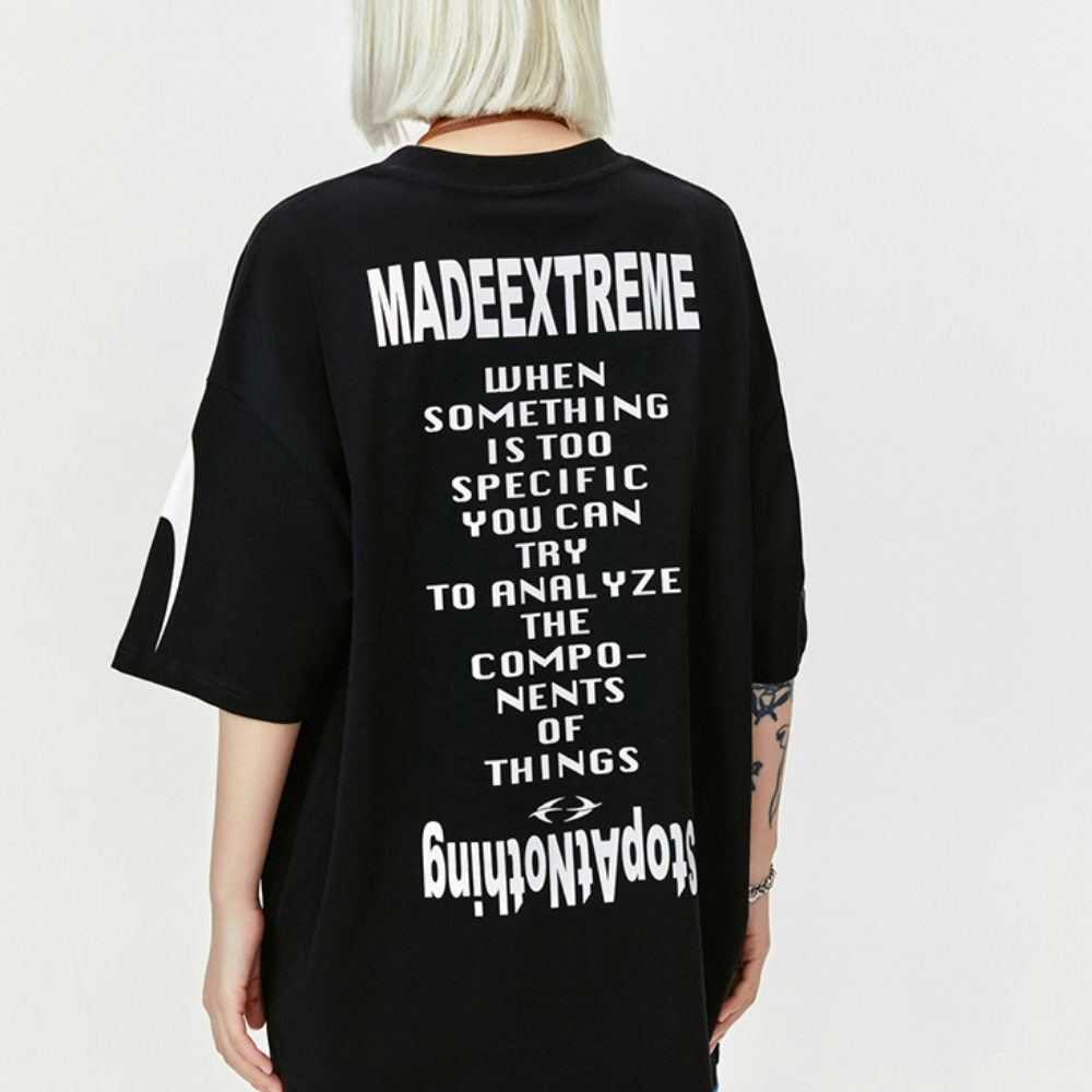 【MADE EXTREME】Sparkle Letter Print T-Shirt