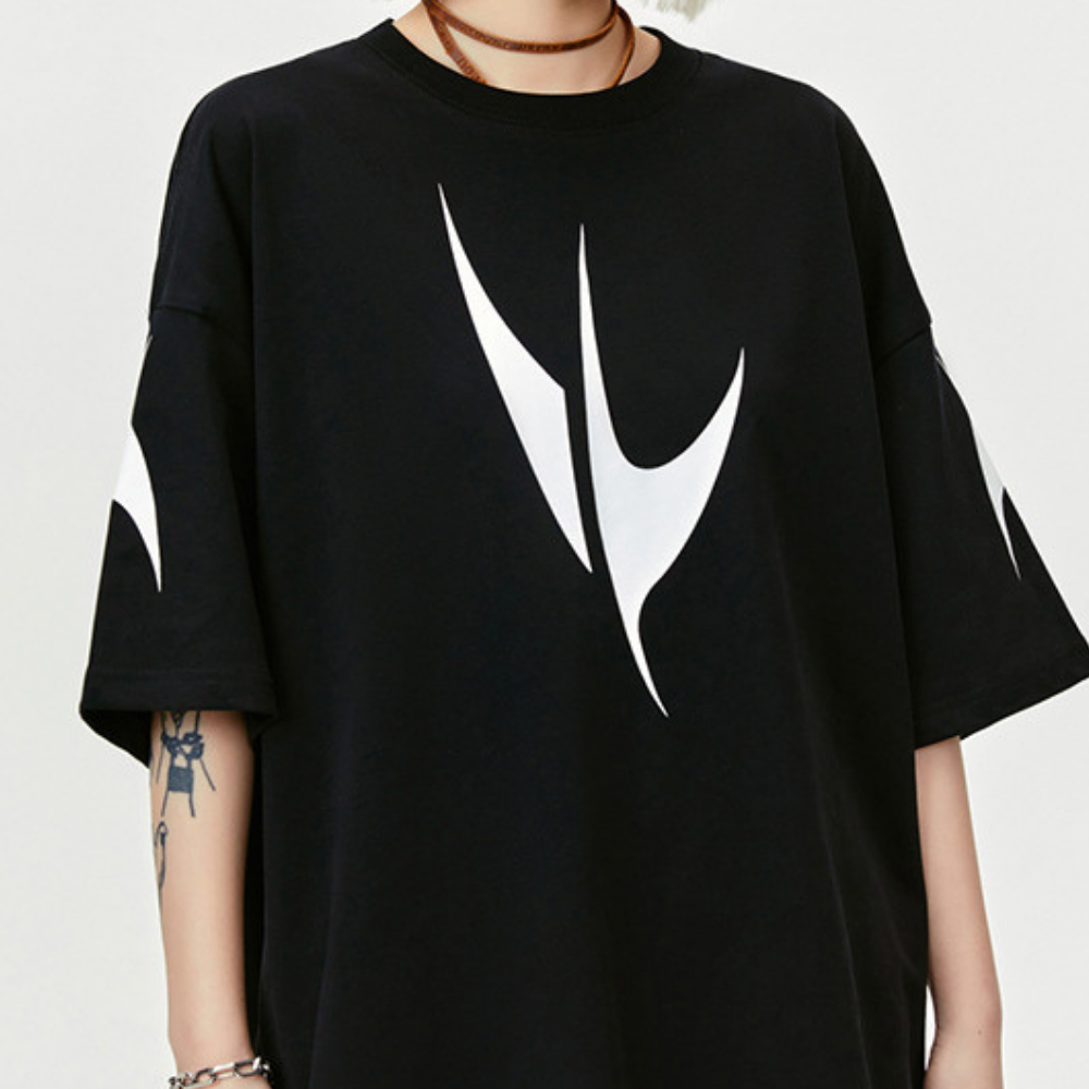 【MADE EXTREME】Sparkle Letter Print T-Shirt