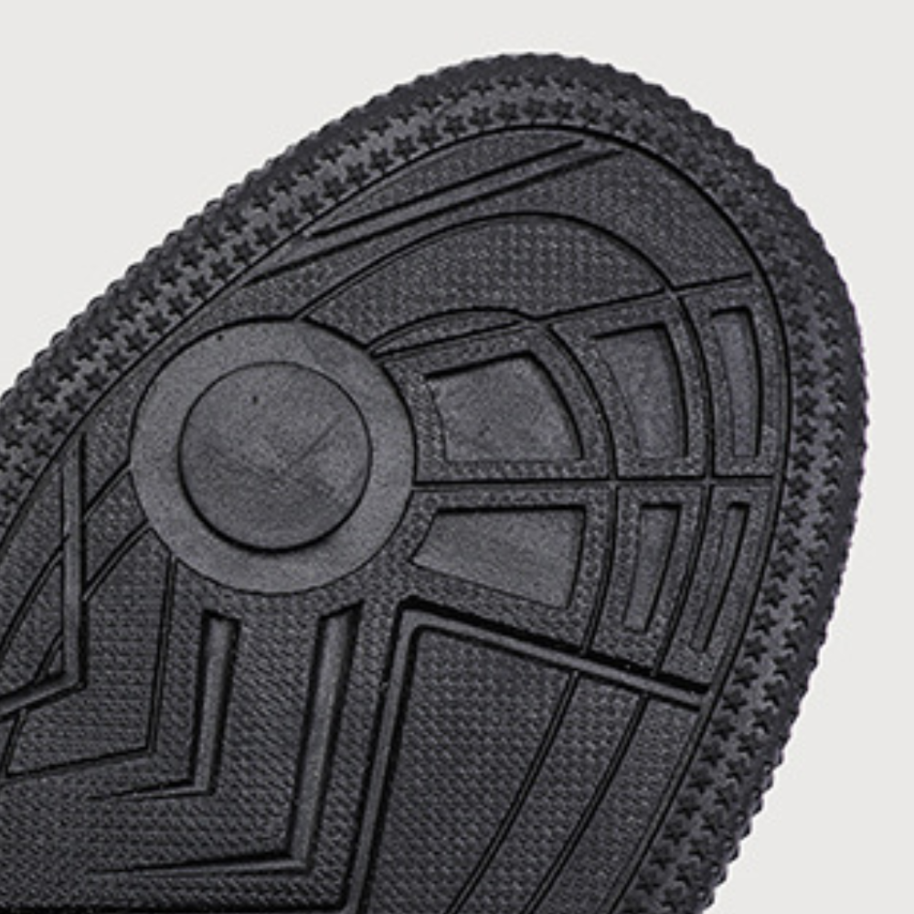 High Street Color Matching Alphabet Sneaker