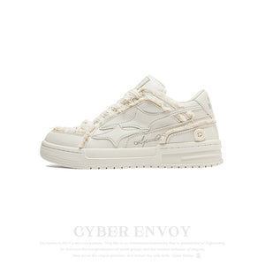 Cyber Envoy | Preppy Versatile Solid Color Sneaker