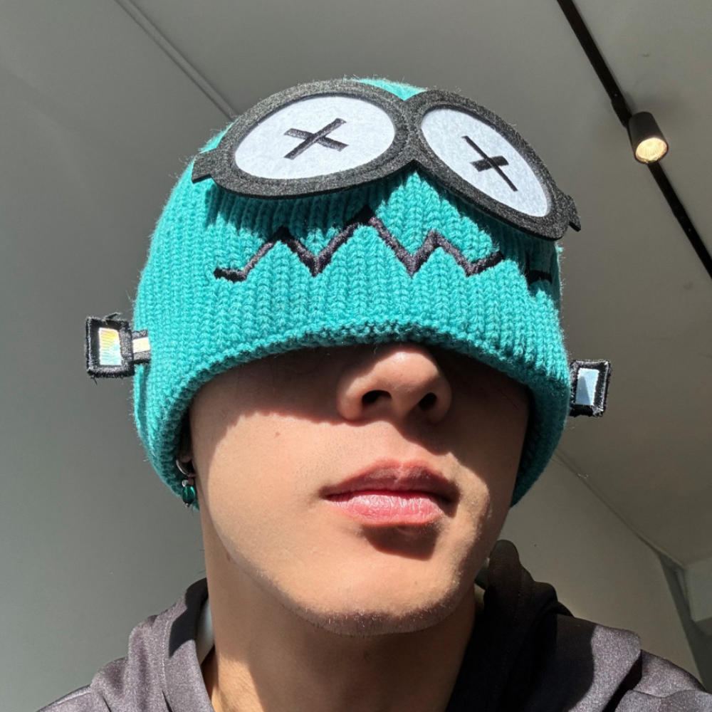 Failure Robot Knitting Cap
