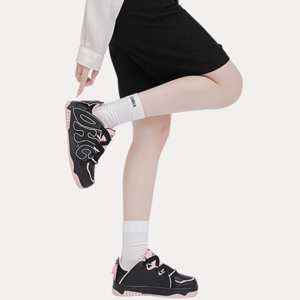 High Street Color Matching Alphabet Sneaker