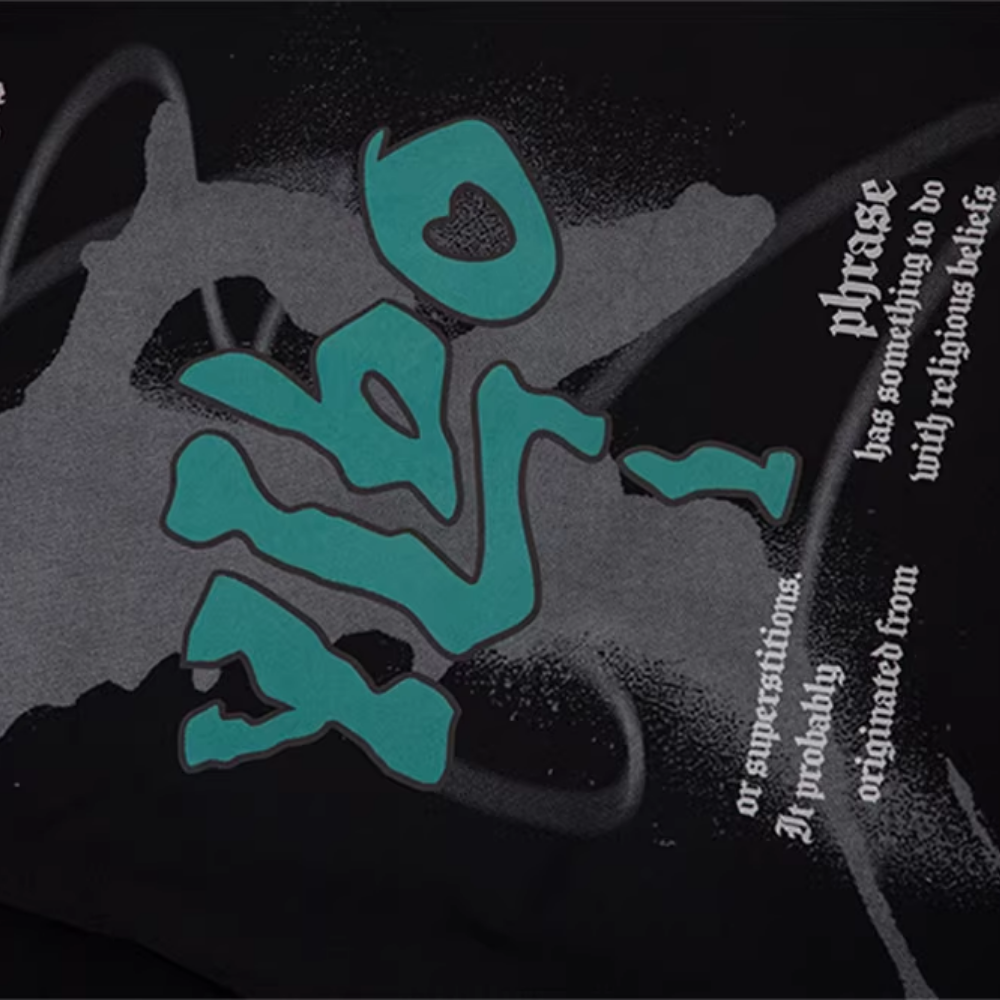 Casual Lettering Graffiti T-Shirt