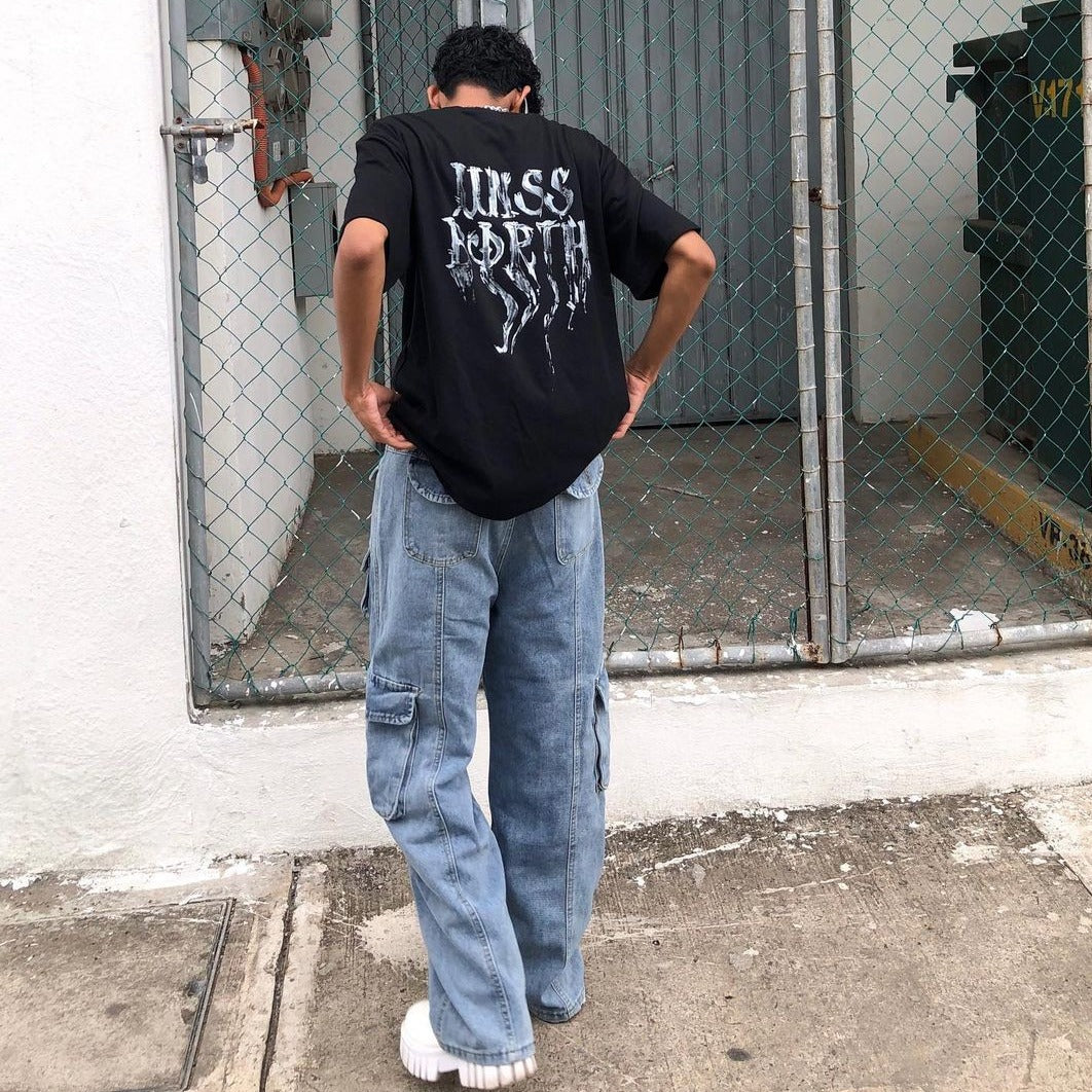 Street Multi Pocket Solid Cargo Jeans