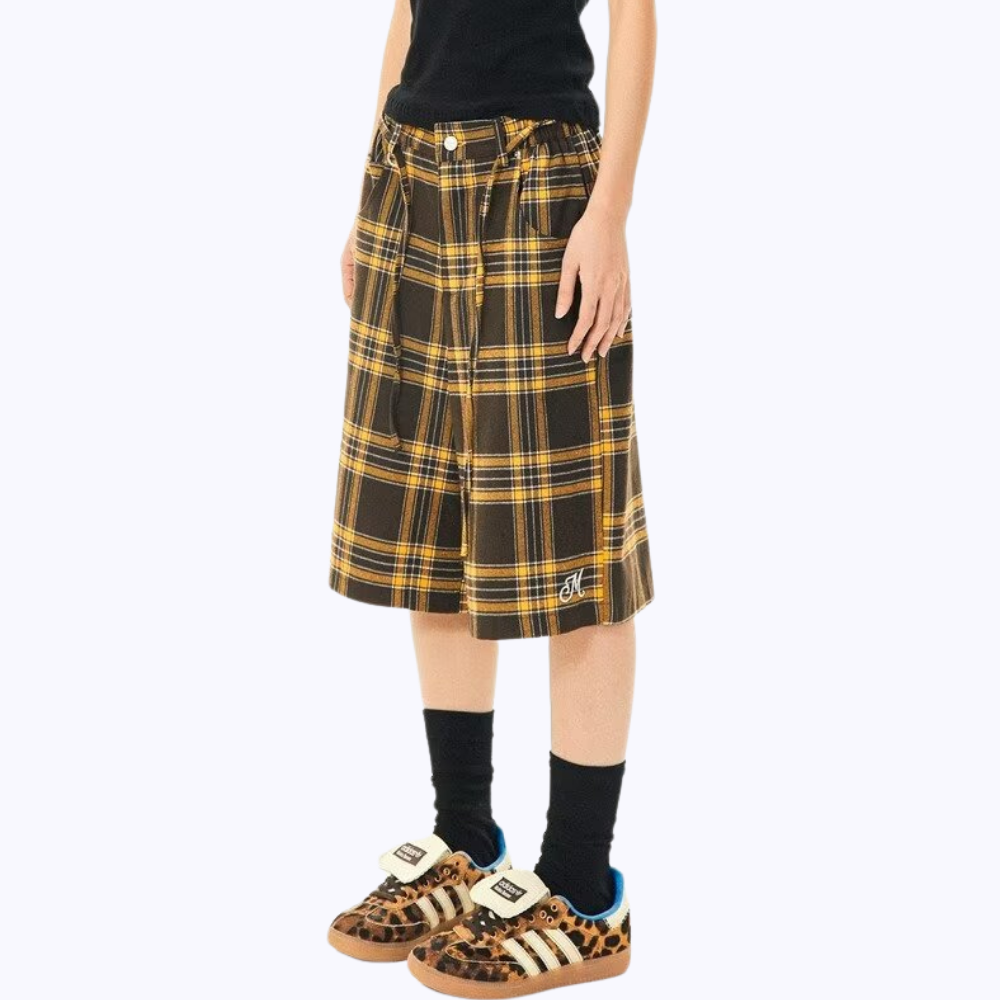 Retro Plaid Straight Shorts