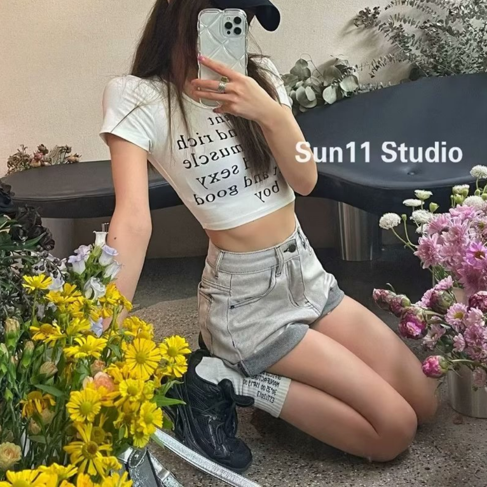 Women's Urban Loose Rolled Denim Shorts