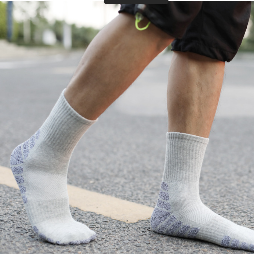 Versatile outdoor socks