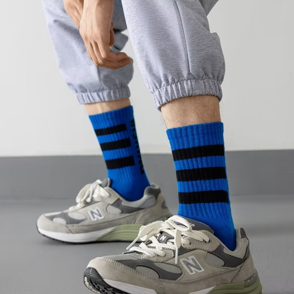 Versatile Street Striped Socks