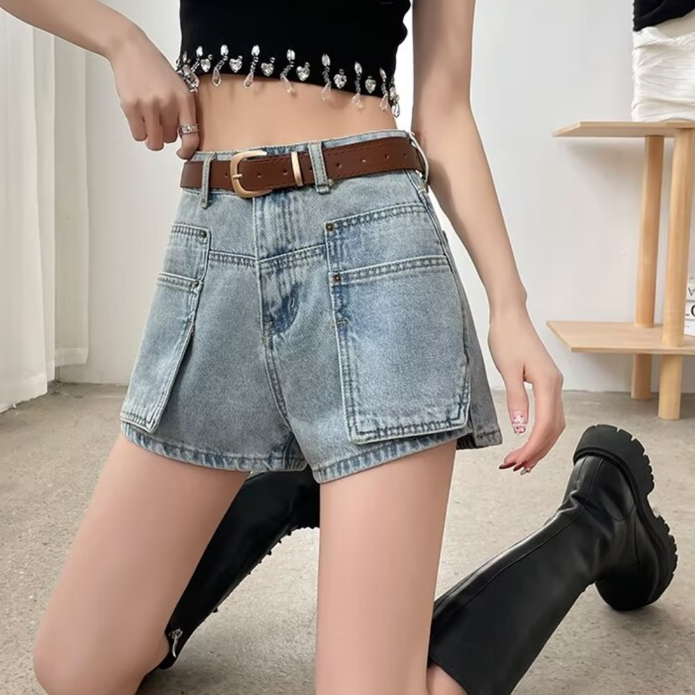 Women's Multi-Pocket Cargo Shorts