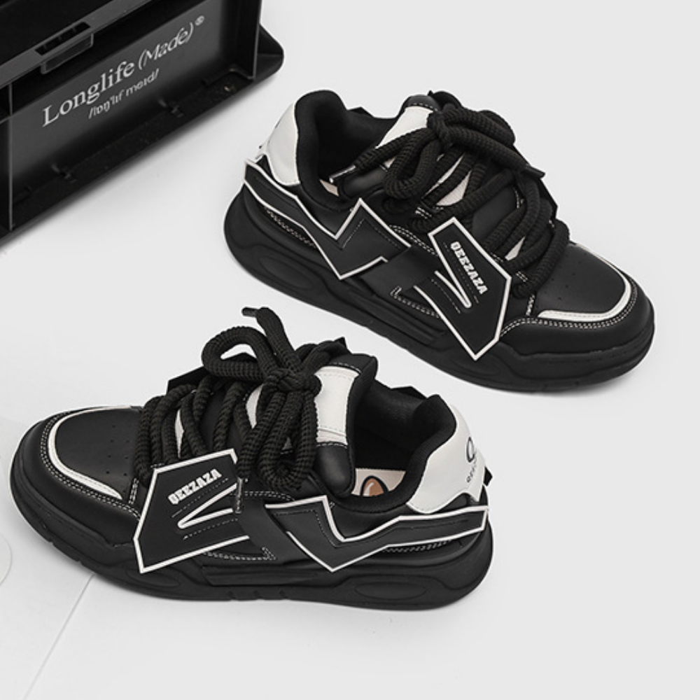 Cool Lightning Patch Sneaker