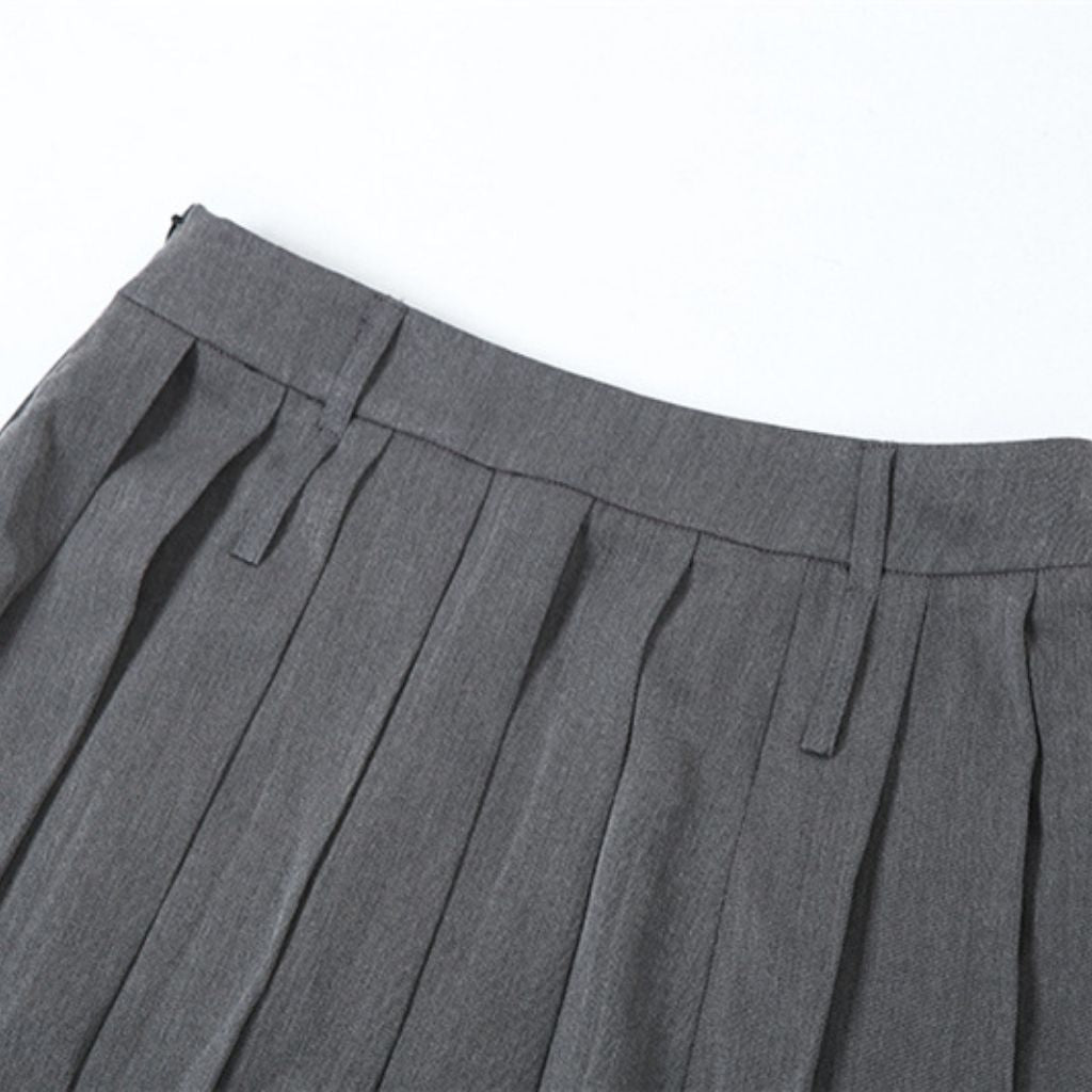 Pleated Split Maxi Skirt