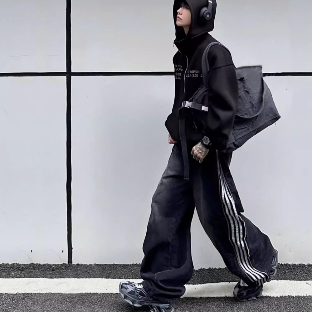 Unseen Echoes Casual Side Zipper Three-Bar Jeans