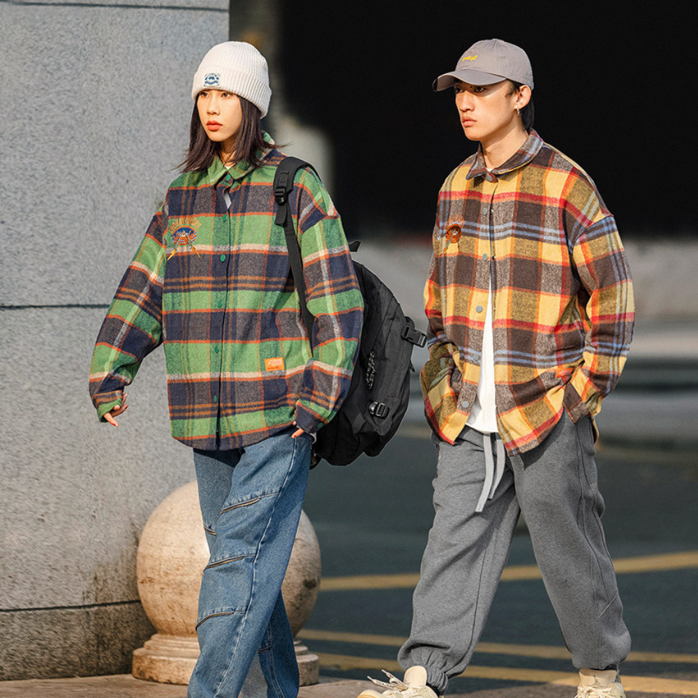 Eyes Letter Patch Embroidered Shirt