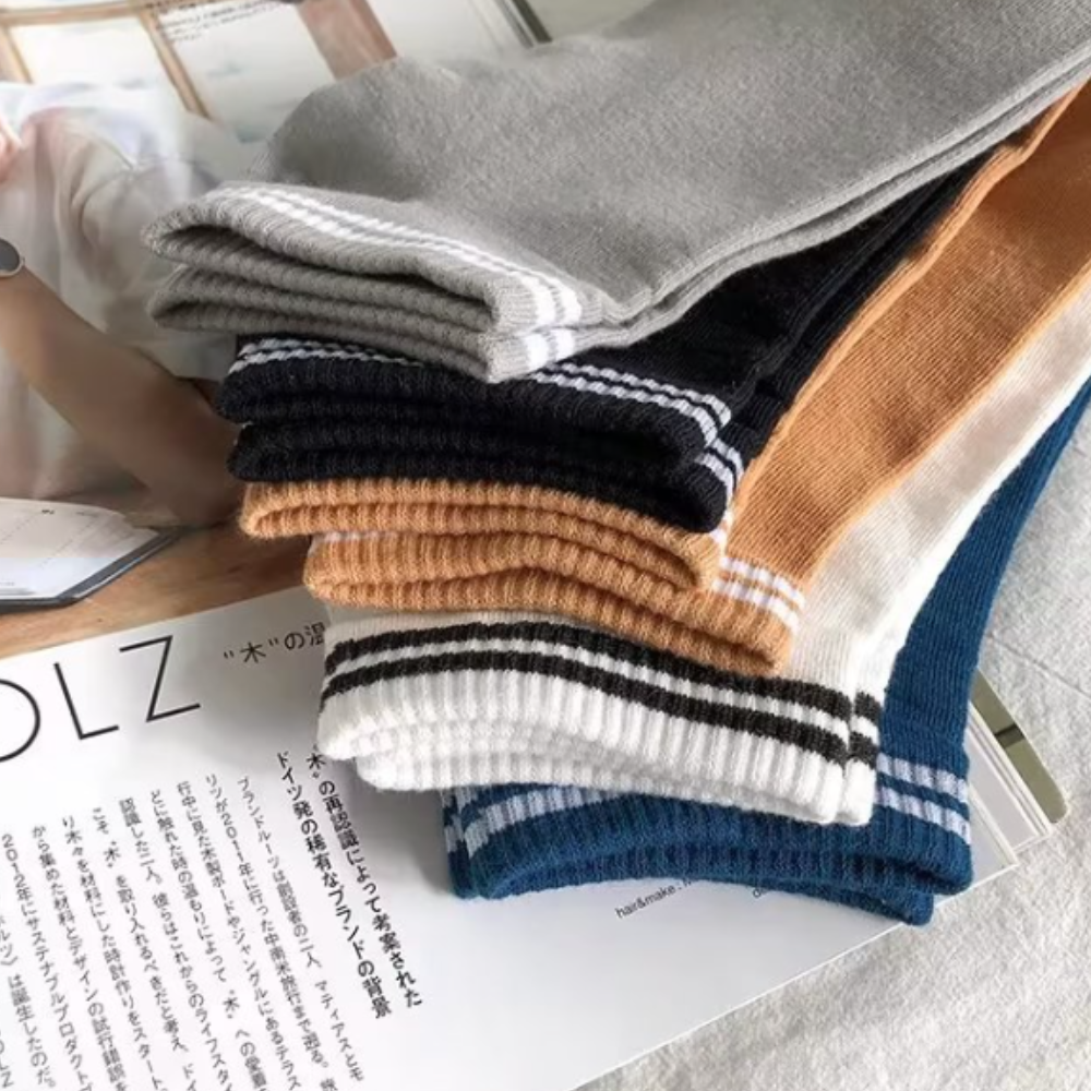 Simple Knitted Striped Socks