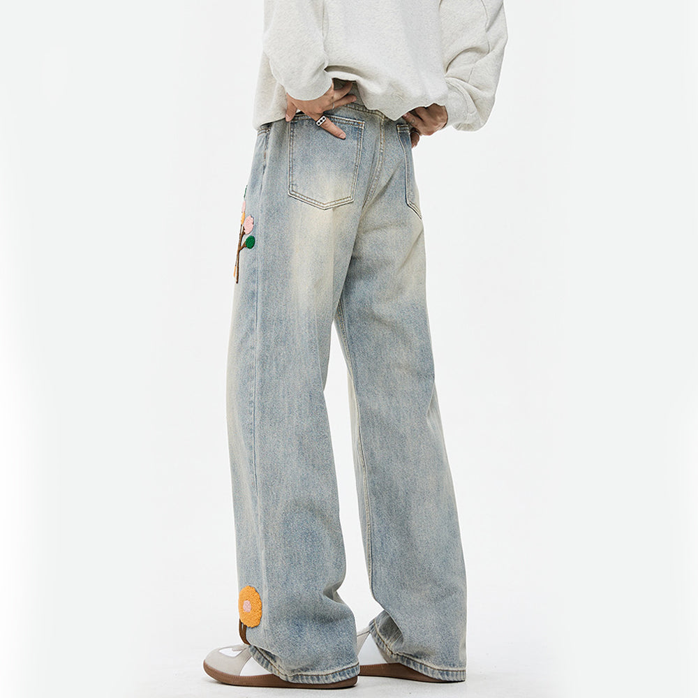 Design Flower Flocked Distressed Jeans
