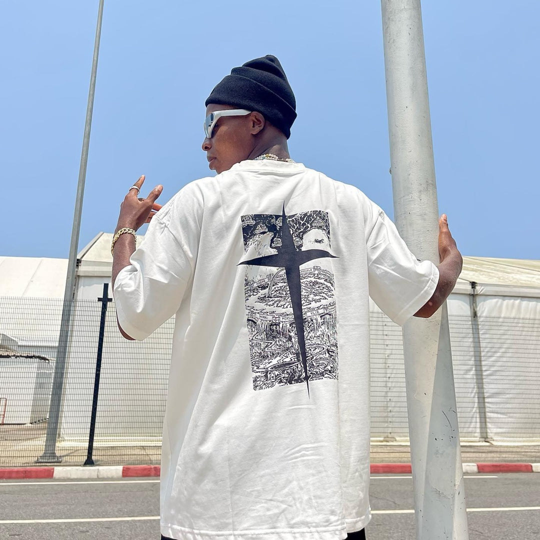 Past Future | Casual Black & White Greece Map T-shirt