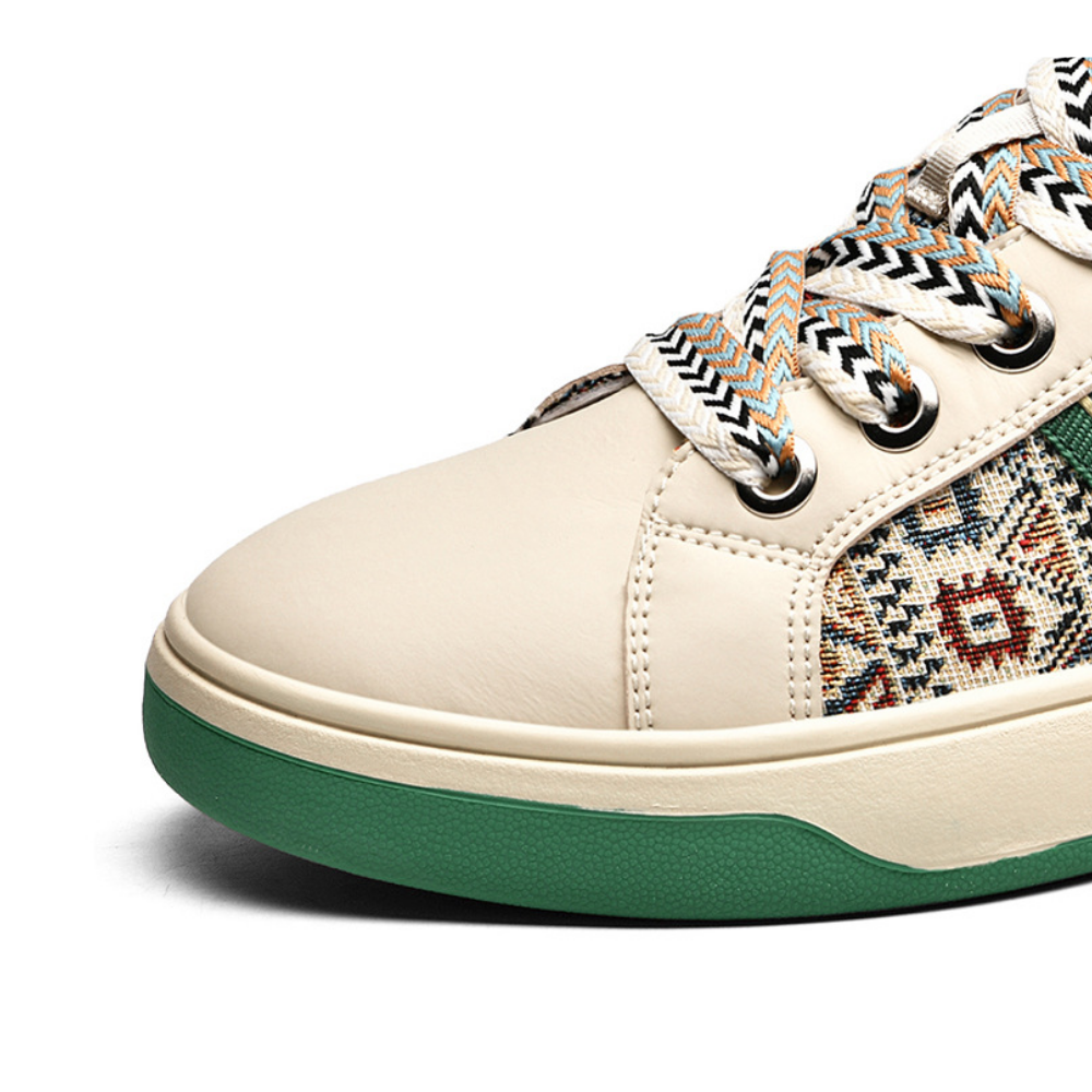 Retro Pattern Low-cut Sneaker