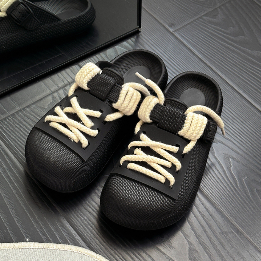 Retro Laces Boken Shoes