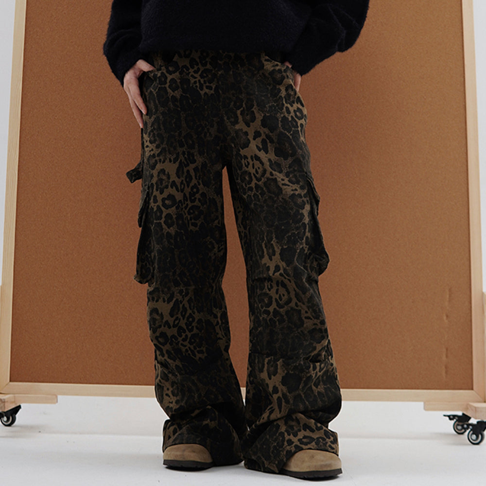 High Street Leopard Cargo Jeans