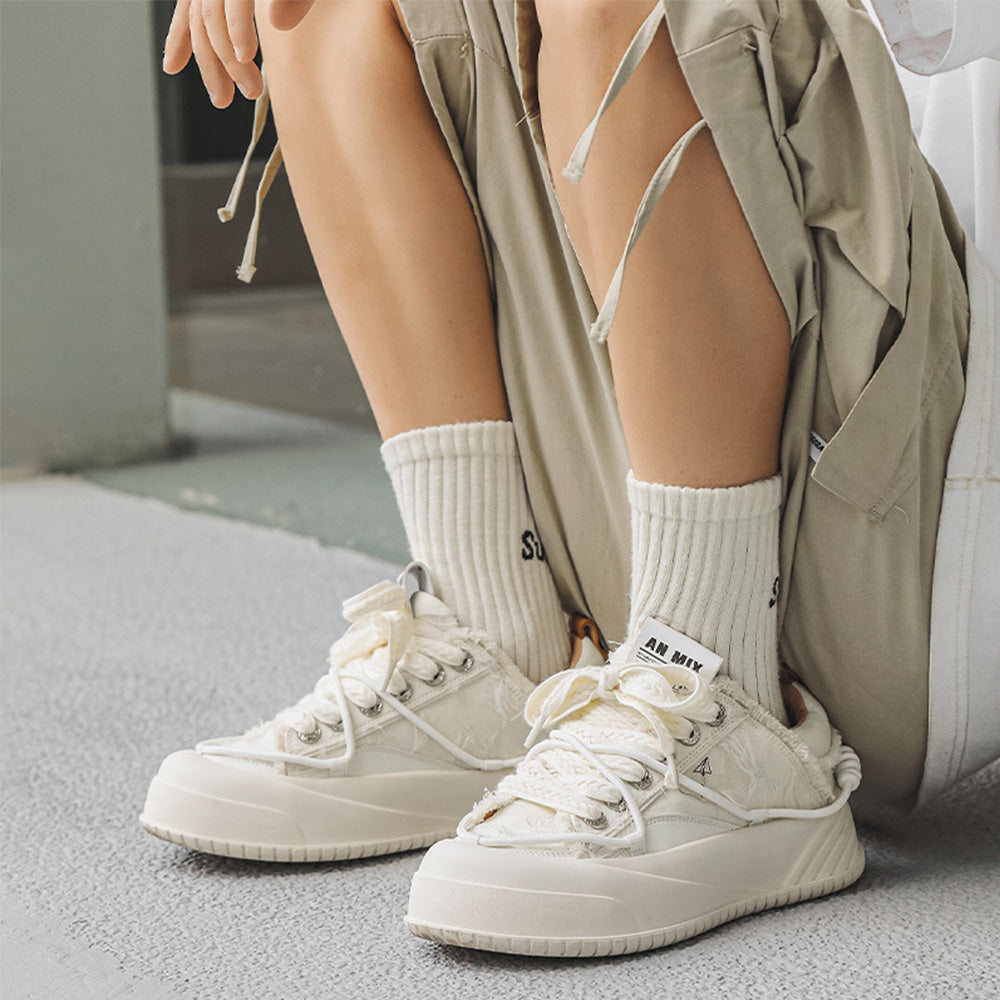 High Street Versatile Preppy Sneaker
