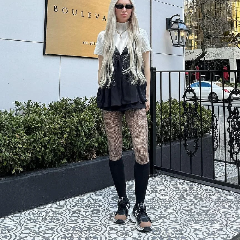 Women's Solid Color Turtleneck Knit Suit