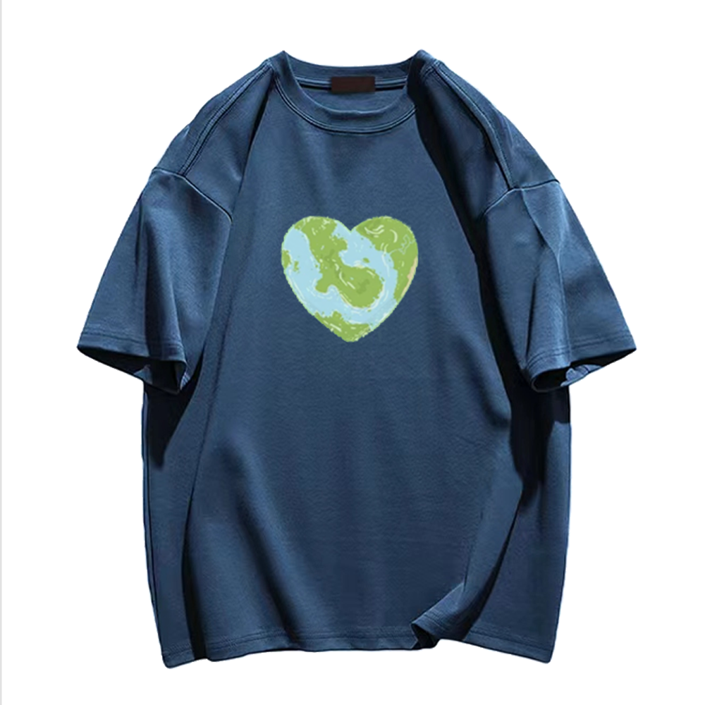 🌍Heart Earth T-Shirt