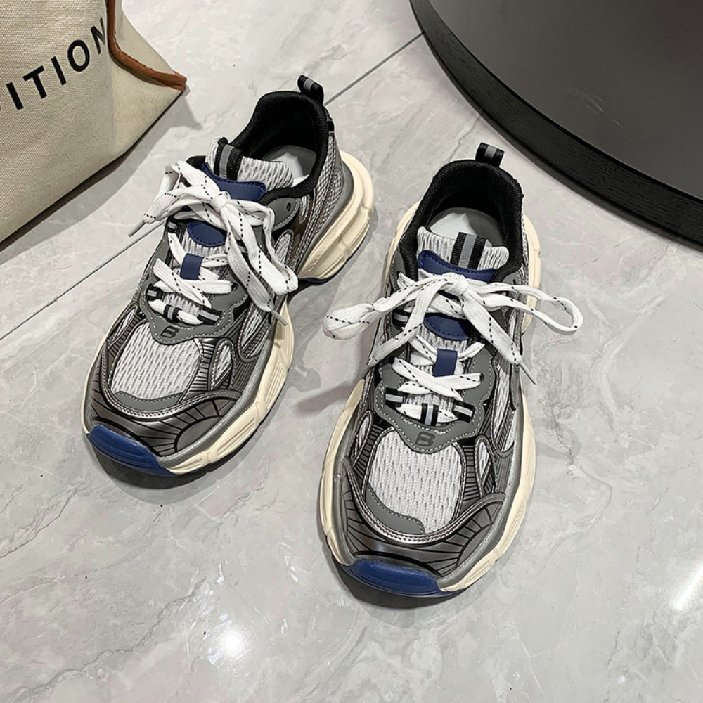 Women's Street Stitching Thick Sole Casual Shoes