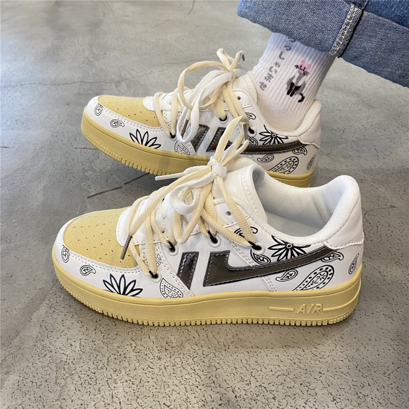 Simple Hand Painted Distressed Casual Sneakers