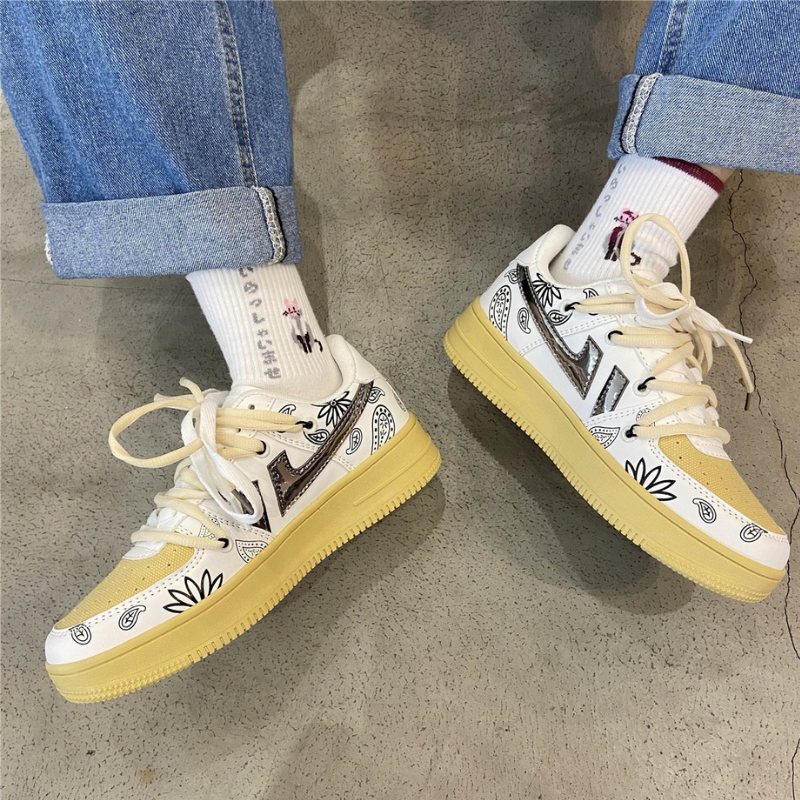 Simple Hand Painted Distressed Casual Sneakers