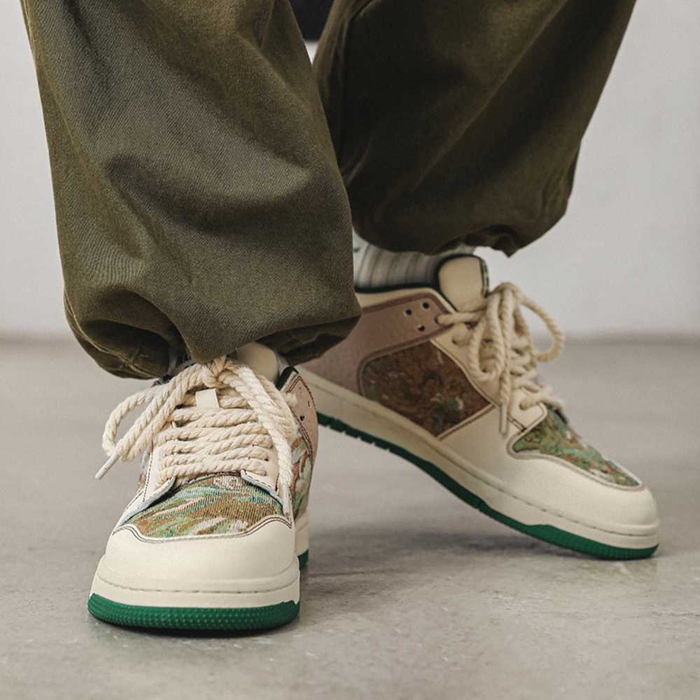 Classic Renaissance-Printed Casual Sneakers