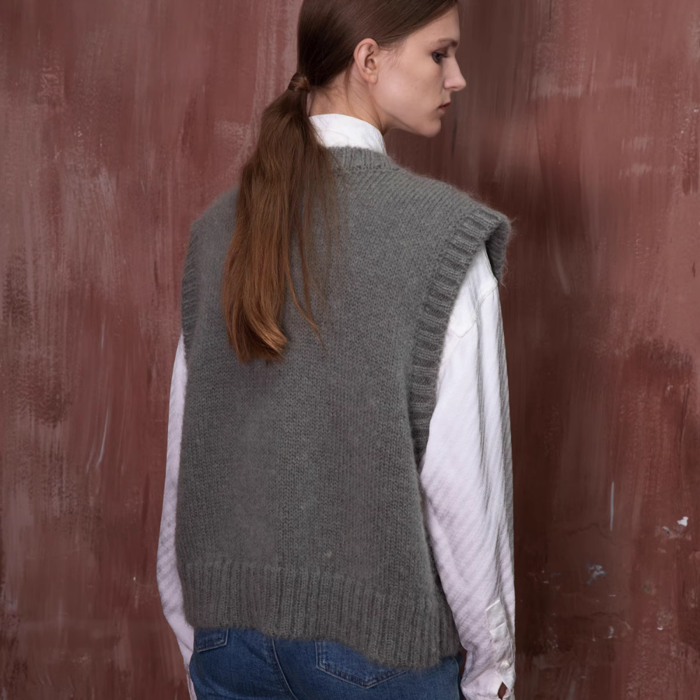 Women's Urban Flower Embroidered Knitted Vest